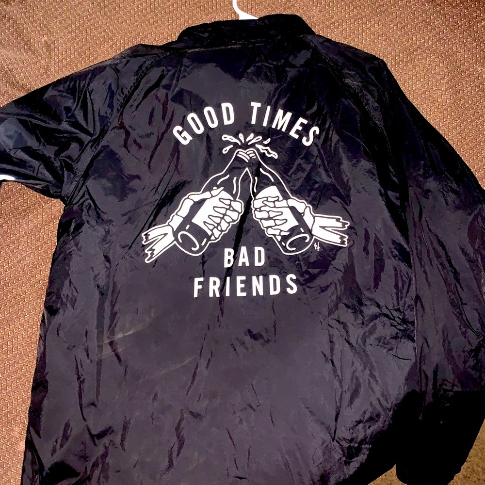 Windbreaker sketchy tank